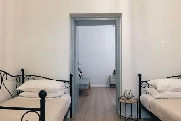 Superior Two Bedroom Apartment with Old Town View