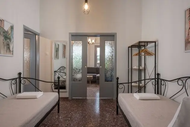 Superior Two Bedroom Apartment with Old Town View