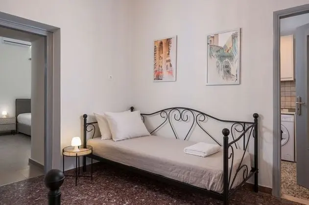 Superior Two Bedroom Apartment with Old Town View