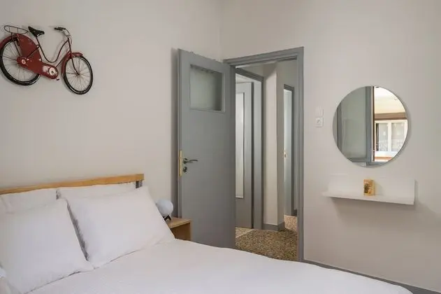 Two Bedroom Apartment with Old Town View