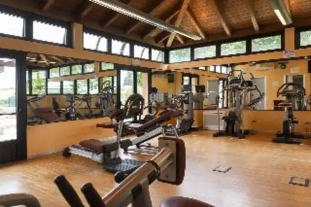 LODGE