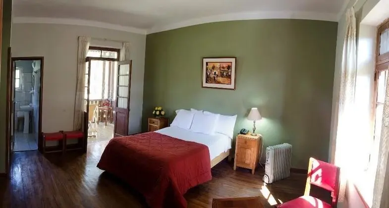 Tek Kişilik Oda, 1 Çift Kişilik Yatak