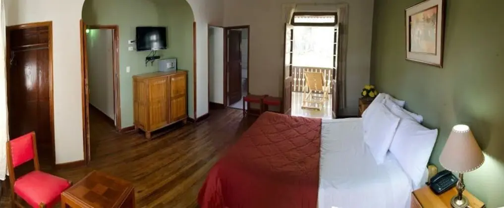 Tek Kişilik Oda, 1 Çift Kişilik Yatak