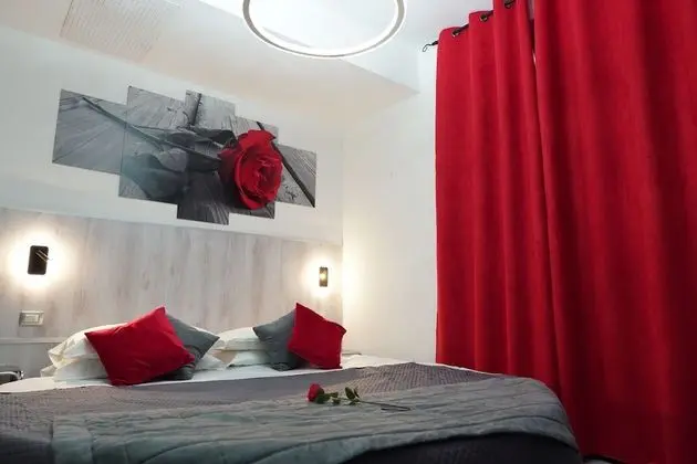 Romantic Üç Kişilik Oda
