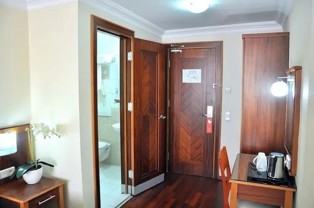 Standard Üç Kişilik Oda