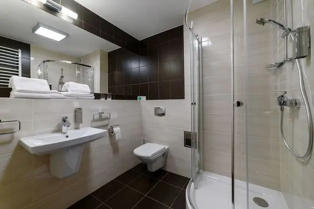 Comfort Tek Büyük veya İki Ayrı Yataklı Oda