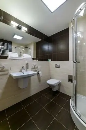 Comfort Tek Büyük veya İki Ayrı Yataklı Oda, Balkon