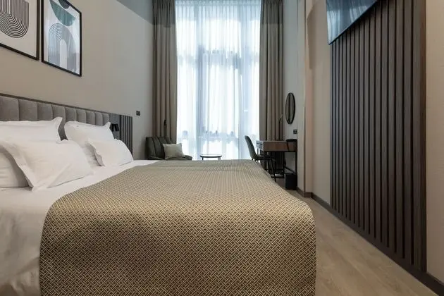 Tek Büyük veya İki Ayrı Yataklı Oda