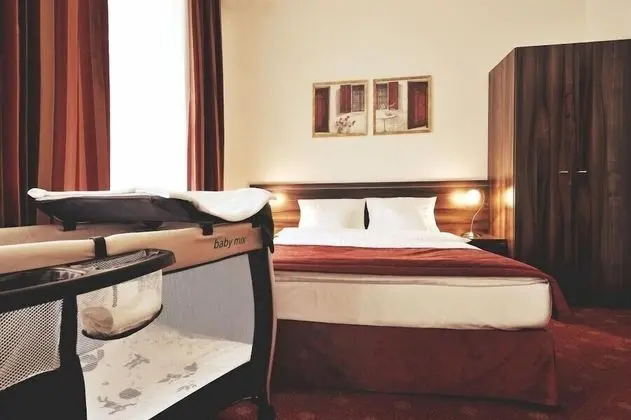 Comfort Tek Büyük Yataklı Oda