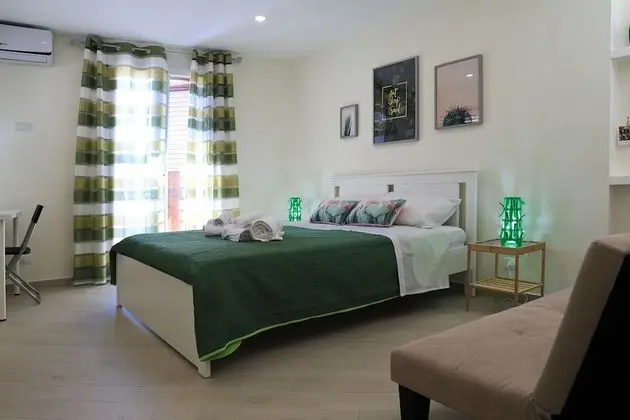 Grand Üç Kişilik Oda, Balkon