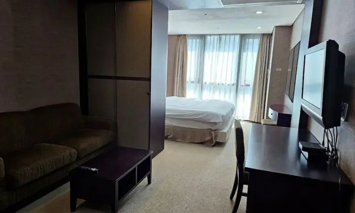 Deluxe Tek Büyük Yataklı Oda