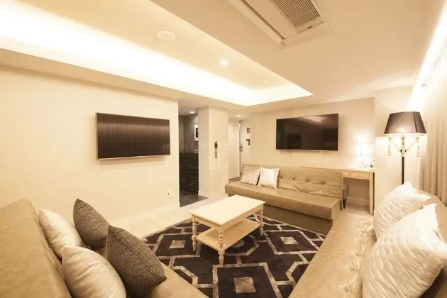 Executive İki Ayrı Yataklı Oda, Sigara İçilmez (Extra Bed for 3rd Adults and More	)