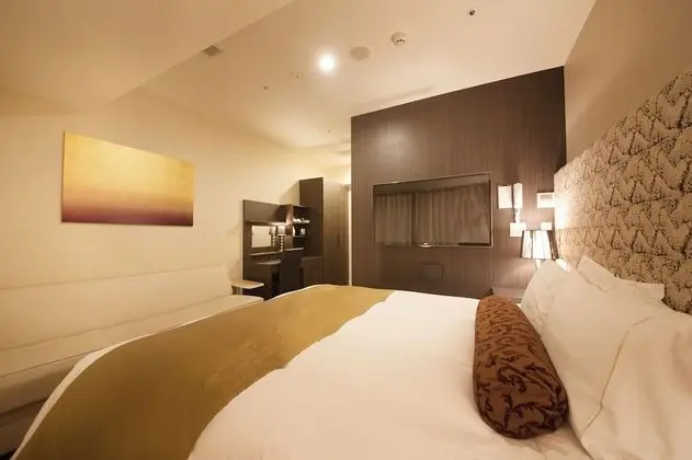 Superior Oda, 1 En Büyük (King) Boy Yatak ve Çekyat, Sigara İçilmez (King, Sofa bed for 3rd Adult)