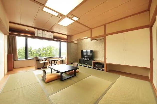 Oda (Japanese Style Room	)