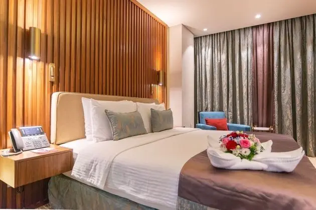 One Bedroom Suite