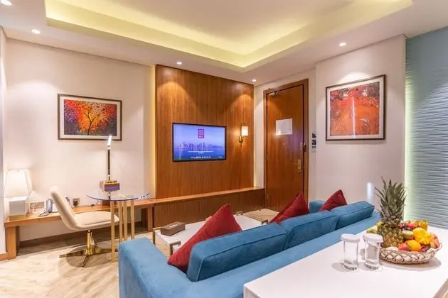 One Bedroom Suite