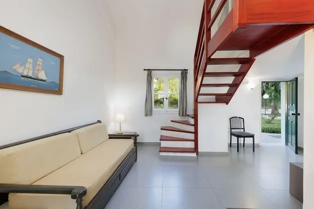 Superior Apart Daire, 2 Yatak Odası, Havuz Manzaralı