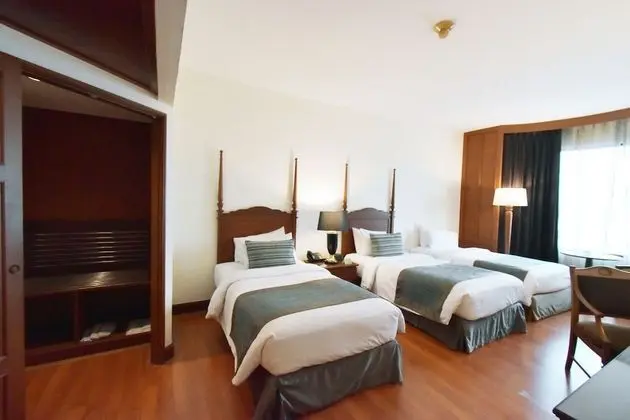 Grande Deluxe Room