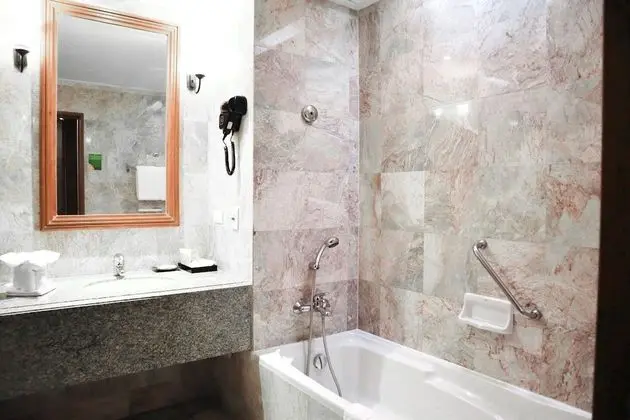 Sky View Premier Room
