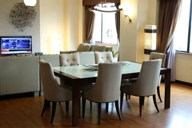 Presidential Suite