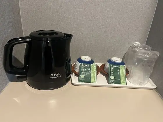 Tek Kişilik Oda, Sigara İçilmez