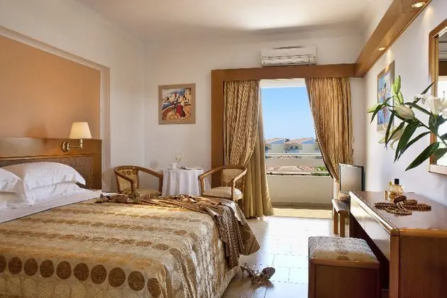 1 Çift Kişilik Veya 2 Tek Kişilik Yatak Garden View