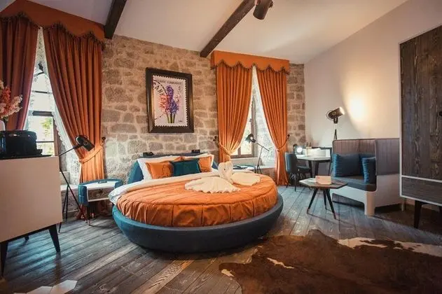 Deluxe Jakuzili Suite, Şehir Manzaralı