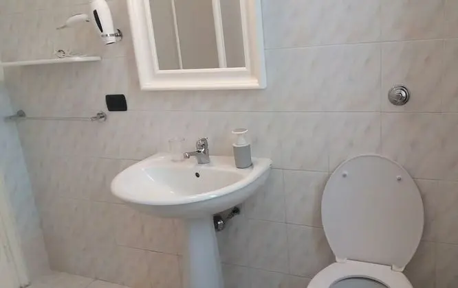 Tek Büyük Yataklı Oda, 1 Büyük (Queen) Boy Yatak, Özel Banyo