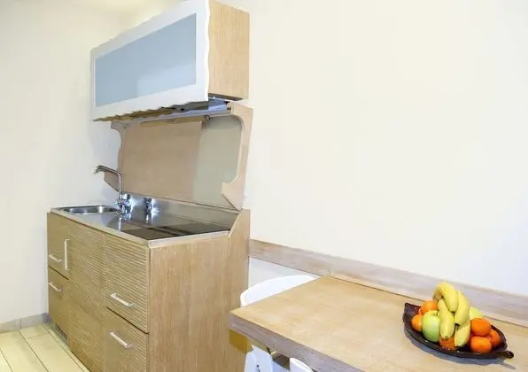 Junior Süit, Küçük Mutfak, Tepe Manzaralı