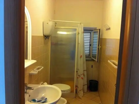 Tek Büyük veya İki Ayrı Yataklı Oda, Birden Çok Yatak