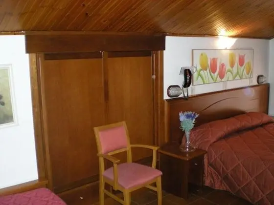 Tek Büyük Yataklı Oda