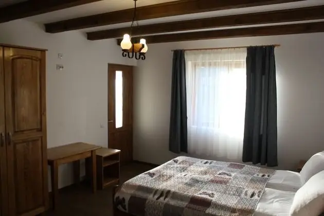 Deluxe Tek Büyük Yataklı Oda, 1 Büyük (Queen) Boy Yatak, Sigara İçilmez, Avlu Manzaralı