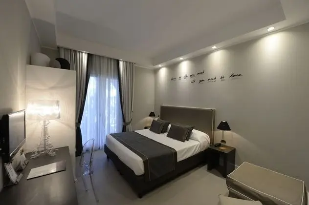 Elegance Quadruple Room