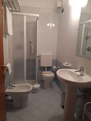 Tek Büyük Yataklı Oda, 1 Çift Kişilik Yatak