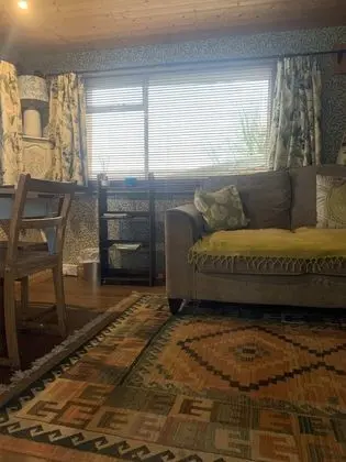 Kulübe (upcycled static caravan)