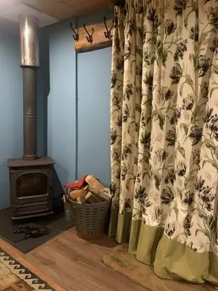 Kulübe (upcycled static caravan)