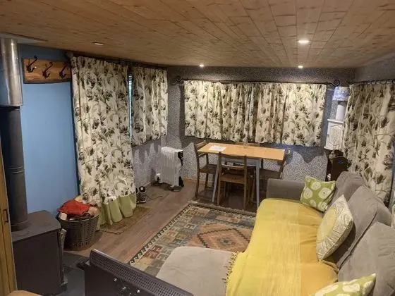 Kulübe (upcycled static caravan)