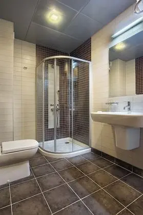 Standard Oda, Sigara İçilebilir, Şehir Manzaralı