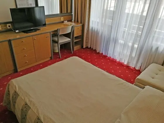 Tek Kişilik Oda (1/1)