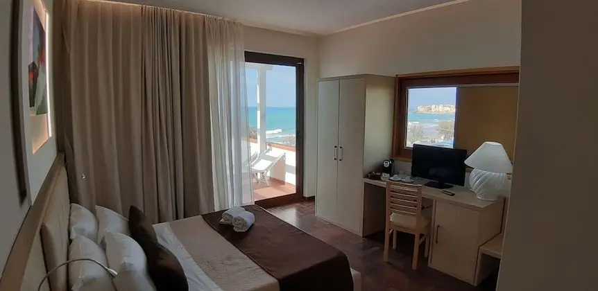 Tek Büyük Yataklı Oda