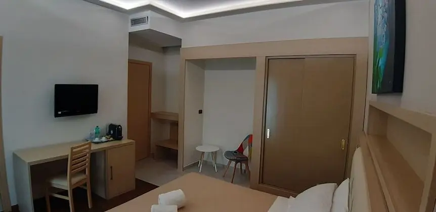 Tek Büyük Yataklı Oda