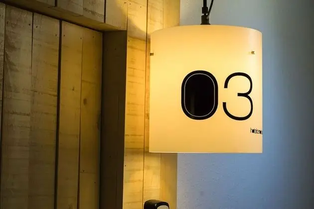 Basic Büyük Yataklı Tek Kişilik Oda