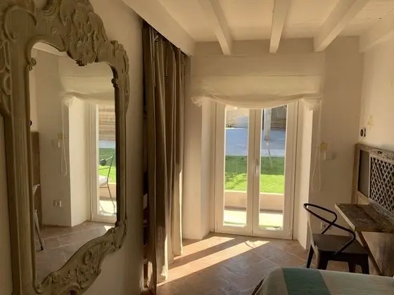 Holiday Single Suite, with Pool View and Spa, Principizinho