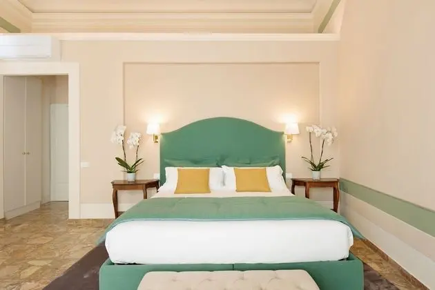 Deluxe Tek Büyük veya İki Ayrı Yataklı Oda, Balkon