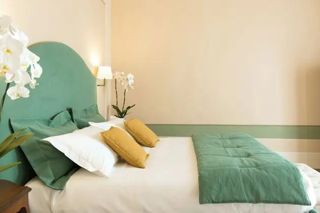 Deluxe Tek Büyük veya İki Ayrı Yataklı Oda, Balkon