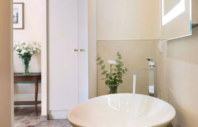 Deluxe Tek Büyük veya İki Ayrı Yataklı Oda, Balkon