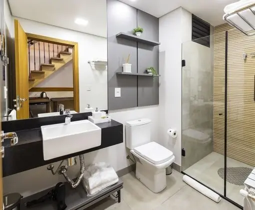 Deluxe Dört Kişilik Oda