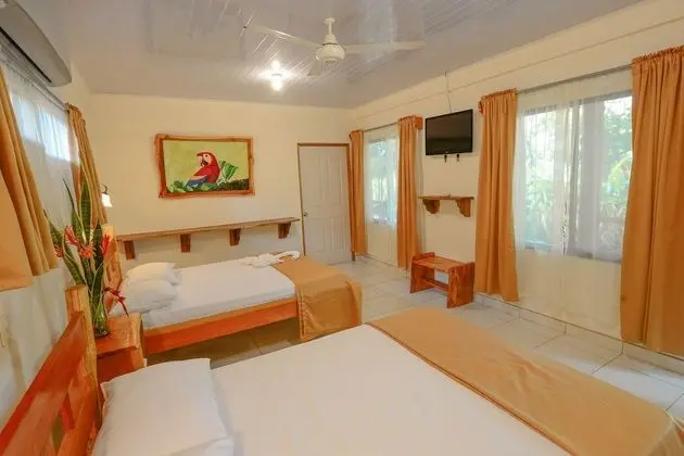 Deluxe Dört Kişilik Oda