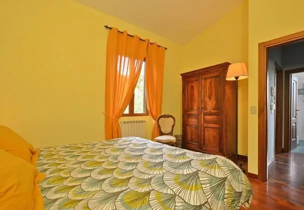 Standard Ev, 2 Çift Kişilik Yatak, Bahçeli (Certosa 4)