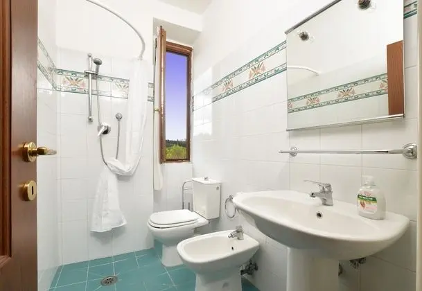 Standard Ev, 2 Çift Kişilik Yatak, Bahçeli (Certosa 4)